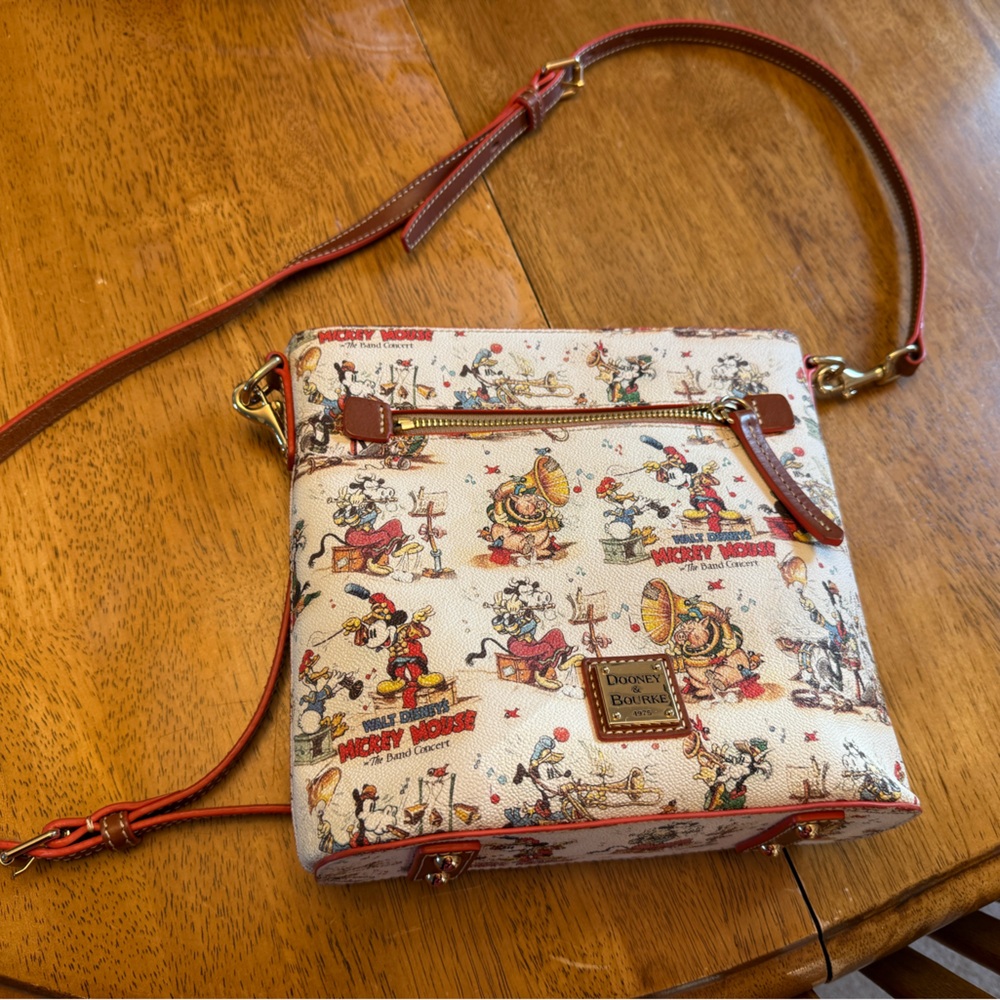 Disney Dooney crossbody The Band Concert